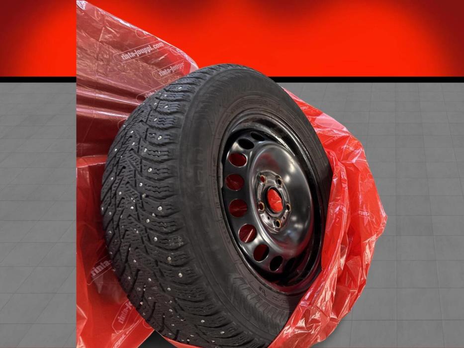 VOLKSWAGEN TOURAN 2015