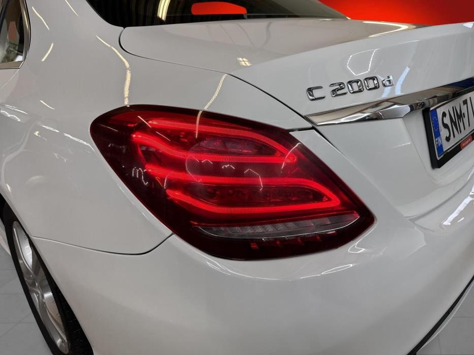 MERCEDES-BENZ C 2015