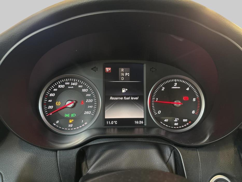 MERCEDES-BENZ C 2015