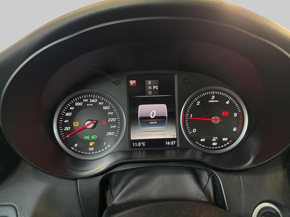 MERCEDES-BENZ C 2015