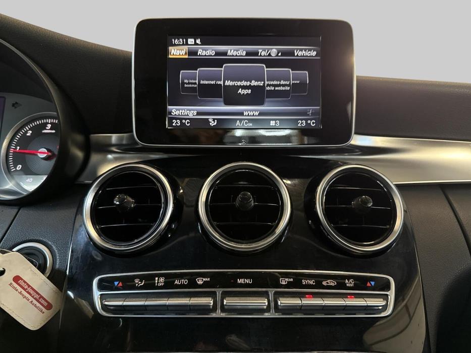 MERCEDES-BENZ C 2015