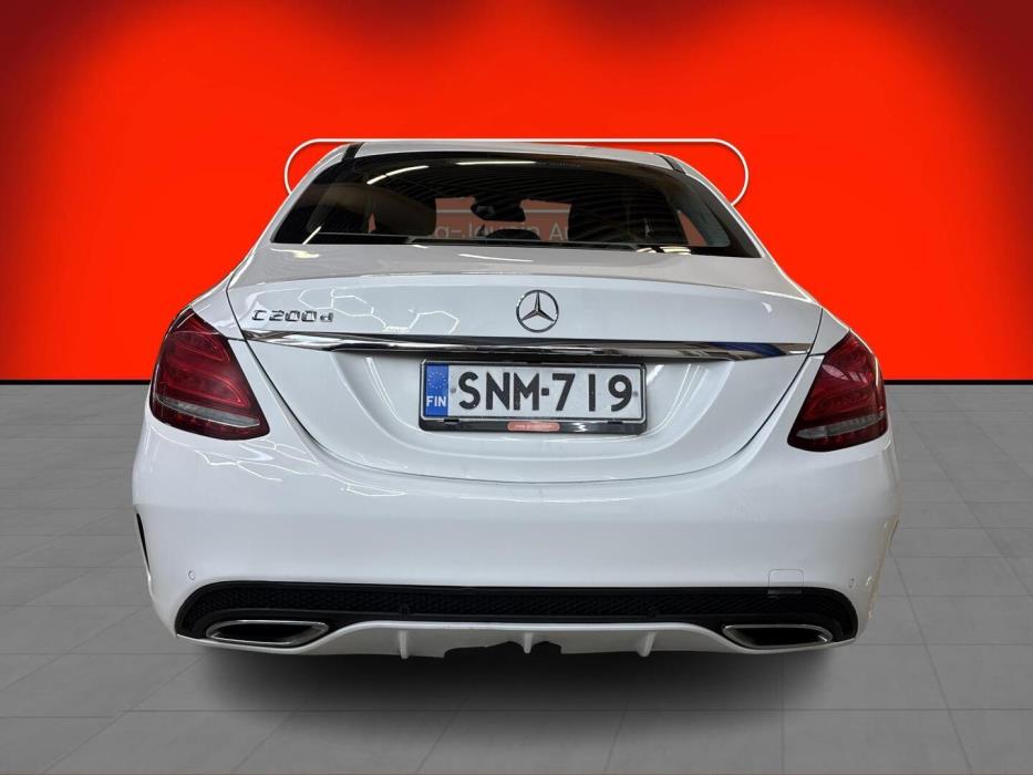 MERCEDES-BENZ C 2015