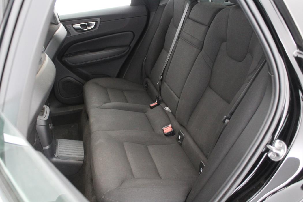 VOLVO XC60 2022