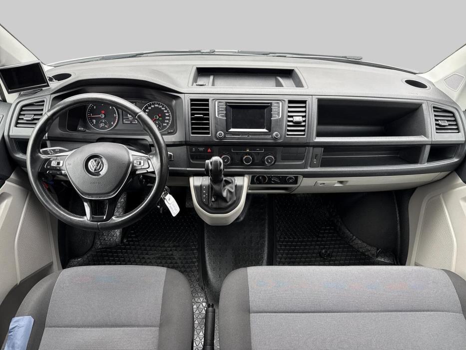 VOLKSWAGEN Transporter 2018