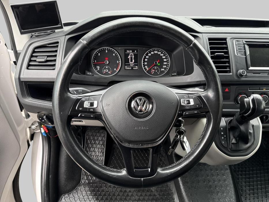 VOLKSWAGEN Transporter 2018