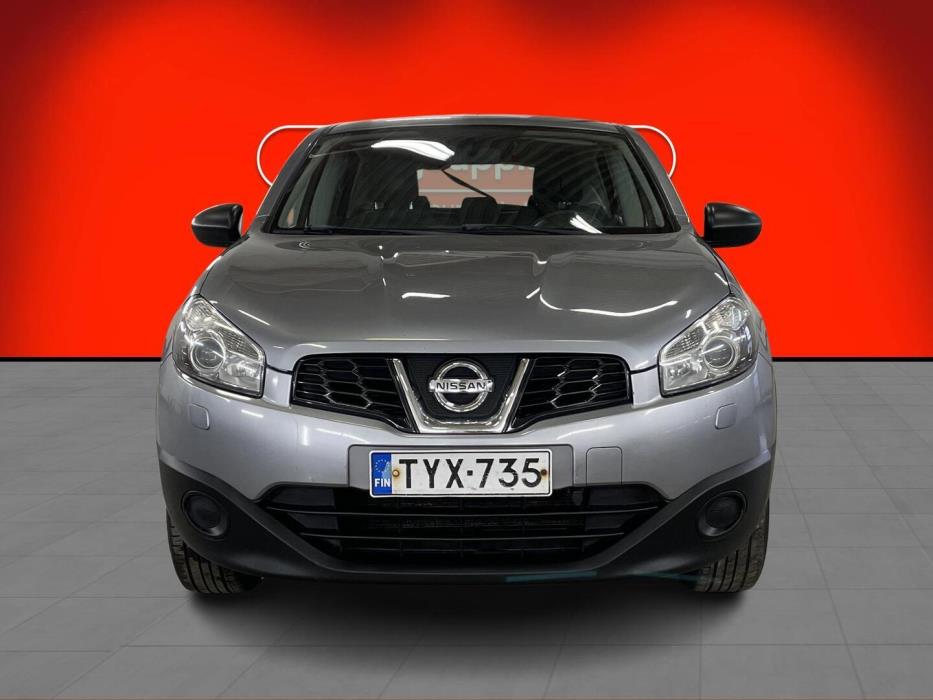NISSAN Qashqai 2012