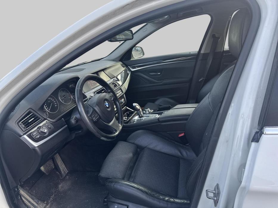 BMW 520 2012