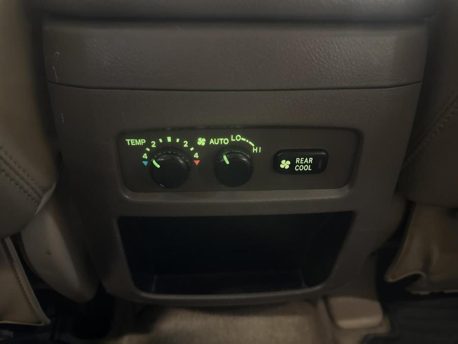 TOYOTA Land Cruiser 2004