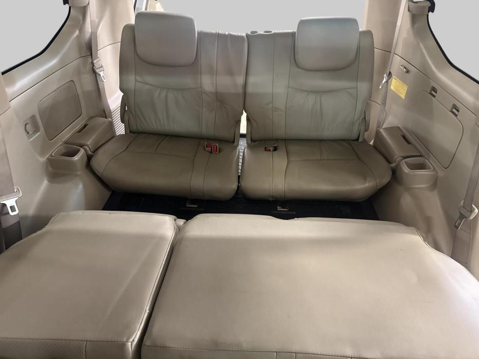 TOYOTA Land Cruiser 2004