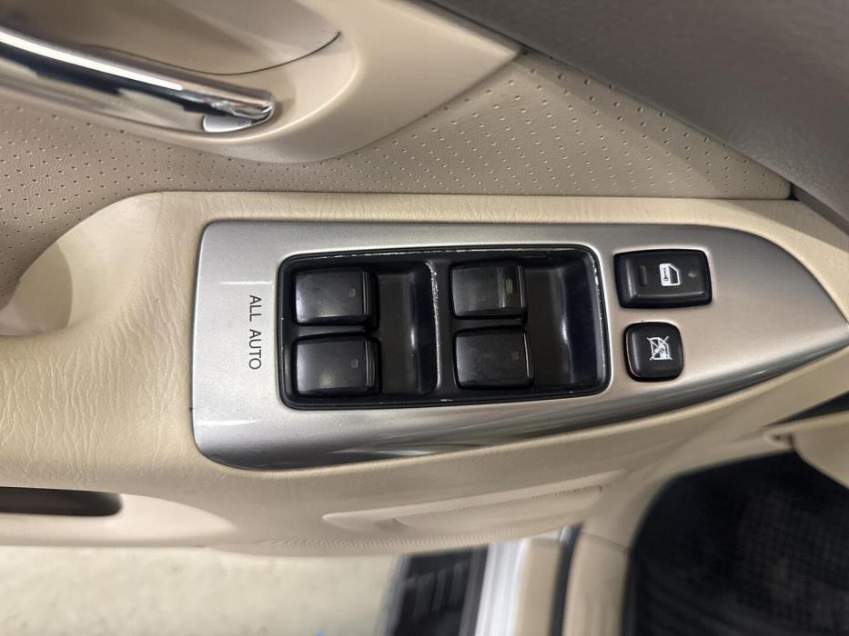 TOYOTA Land Cruiser 2004