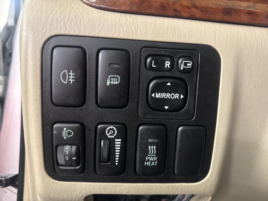 TOYOTA Land Cruiser 2004