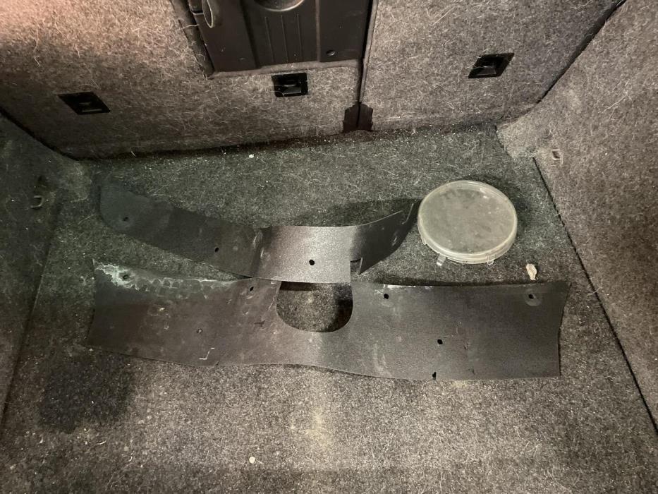 VOLKSWAGEN Tiguan 2012