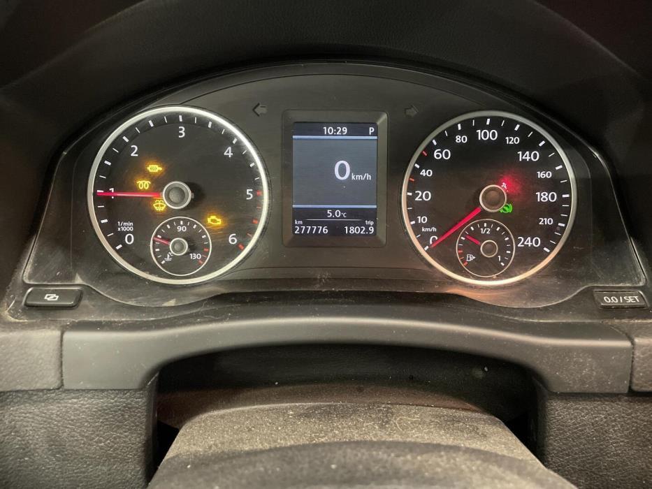 VOLKSWAGEN Tiguan 2012