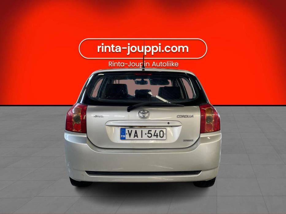TOYOTA Corolla 2005