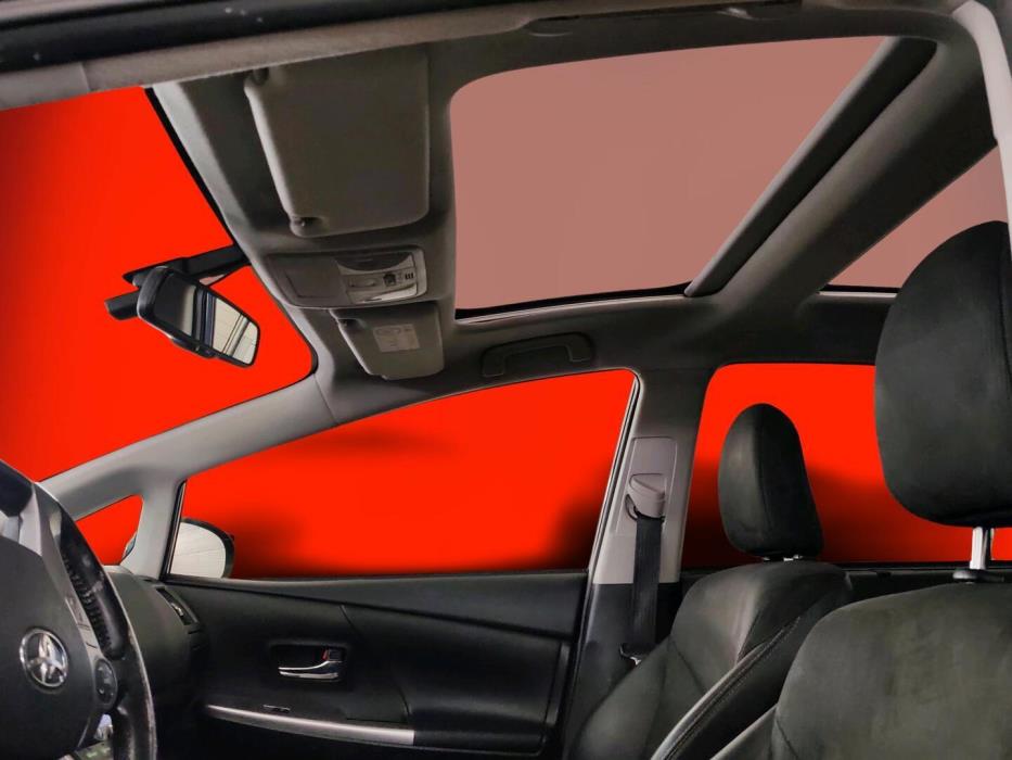 TOYOTA Prius 2017