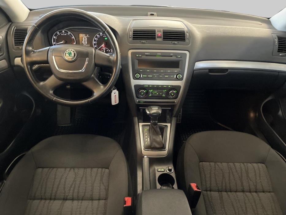 SKODA Octavia 2010