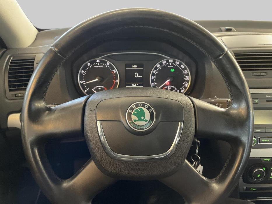 SKODA Octavia 2010
