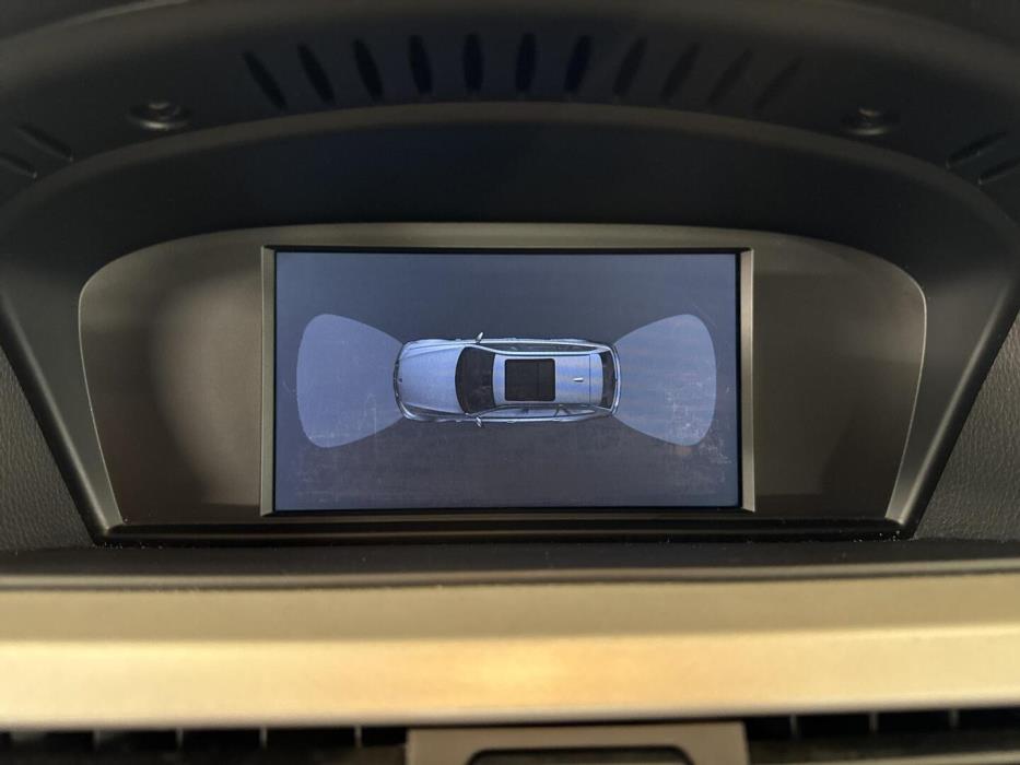BMW 320 2011