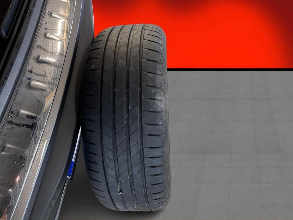 MERCEDES-BENZ EQB 2022