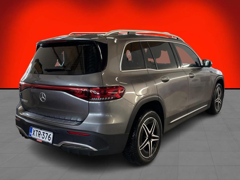 MERCEDES-BENZ EQB 2022