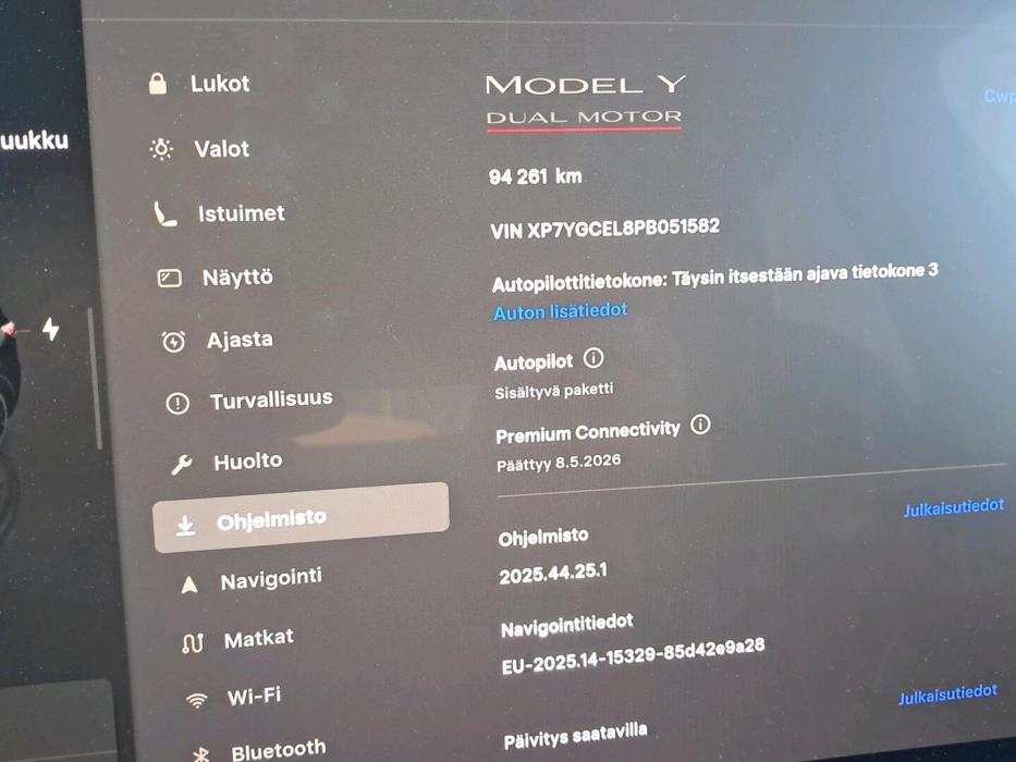TESLA Model Y 2022