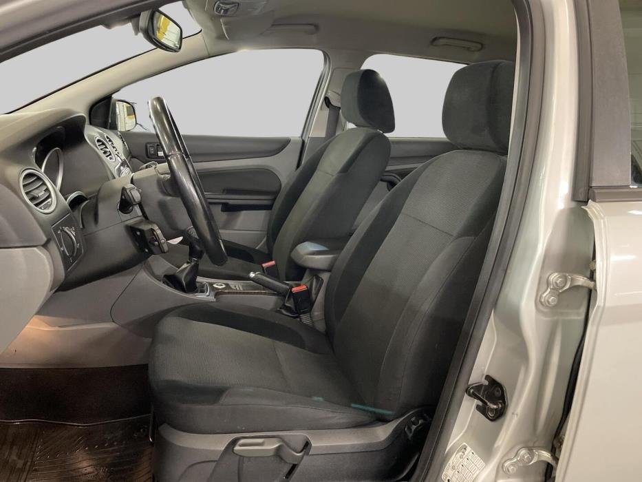 FORD Focus 2008