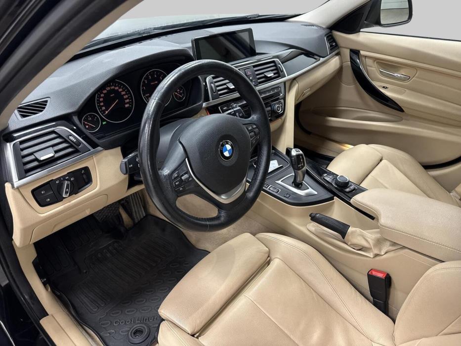 BMW 320 2017
