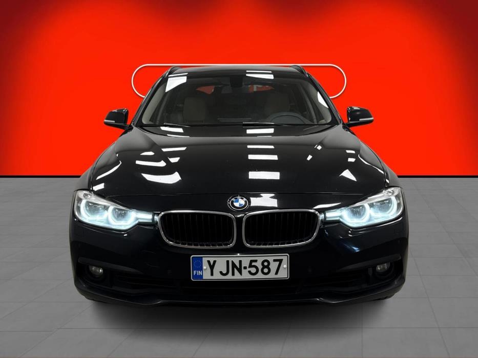 BMW 320 2017