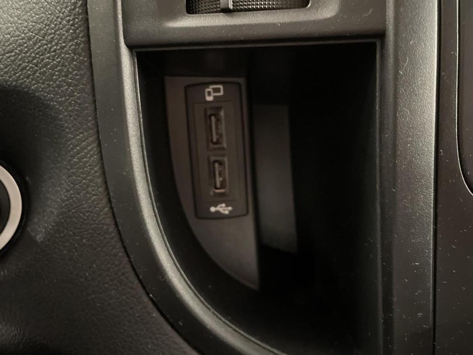 MERCEDES-BENZ Vito 2022