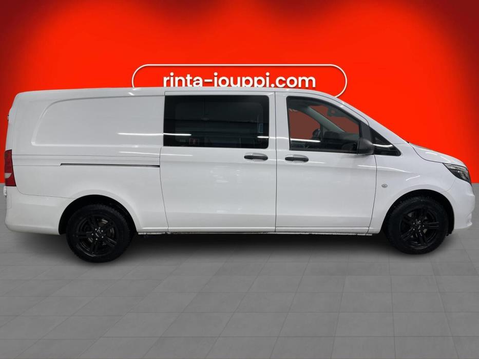 MERCEDES-BENZ Vito 2022
