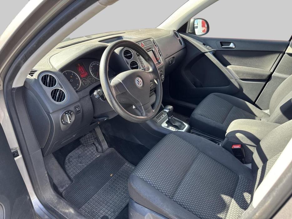 VOLKSWAGEN Tiguan 2009