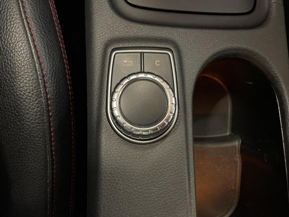 MERCEDES-BENZ CLA 2013