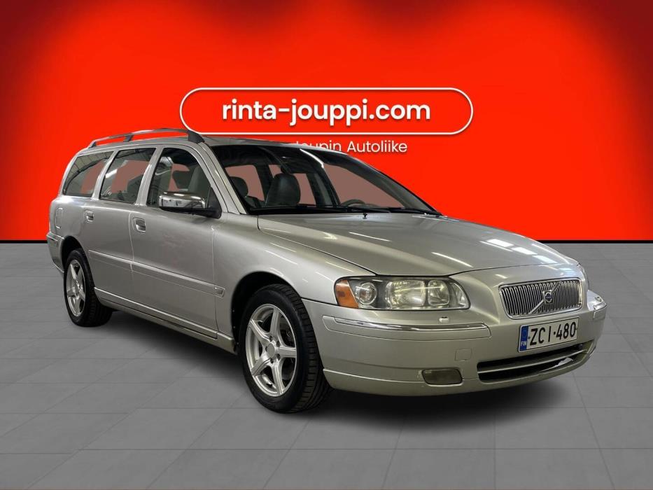 VOLVO V70 2005