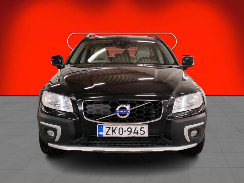 VOLVO XC70 2015