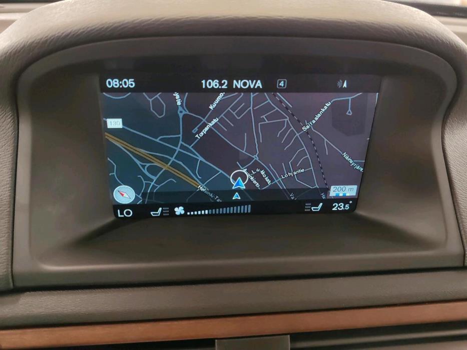 VOLVO XC70 2015