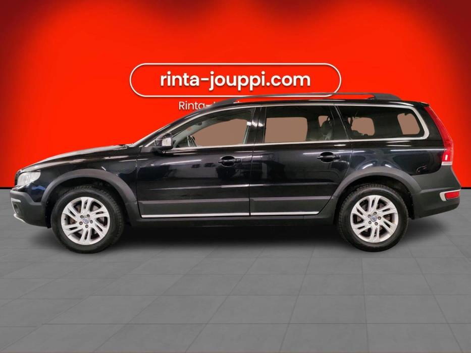 VOLVO XC70 2015