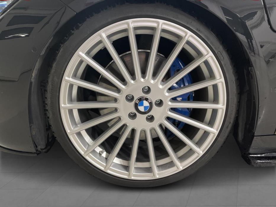 BMW 745 2020