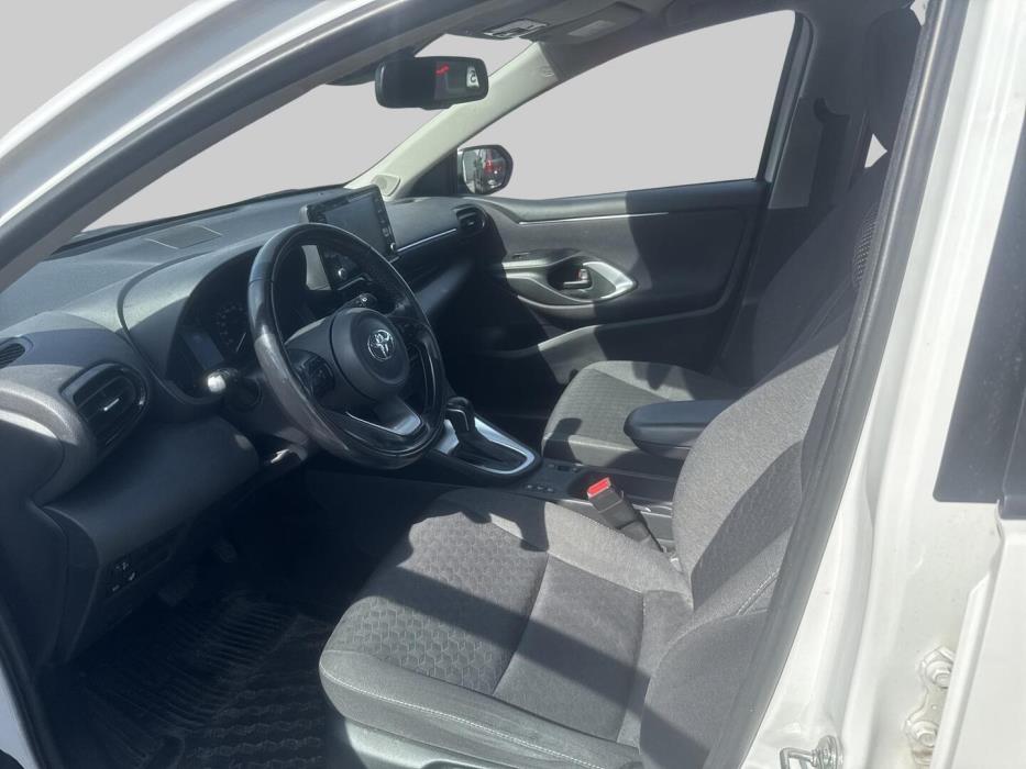 TOYOTA Yaris 2022