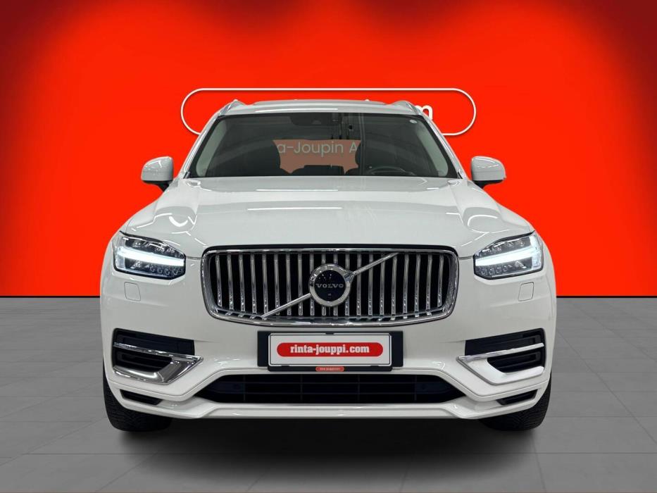 VOLVO XC90 2021