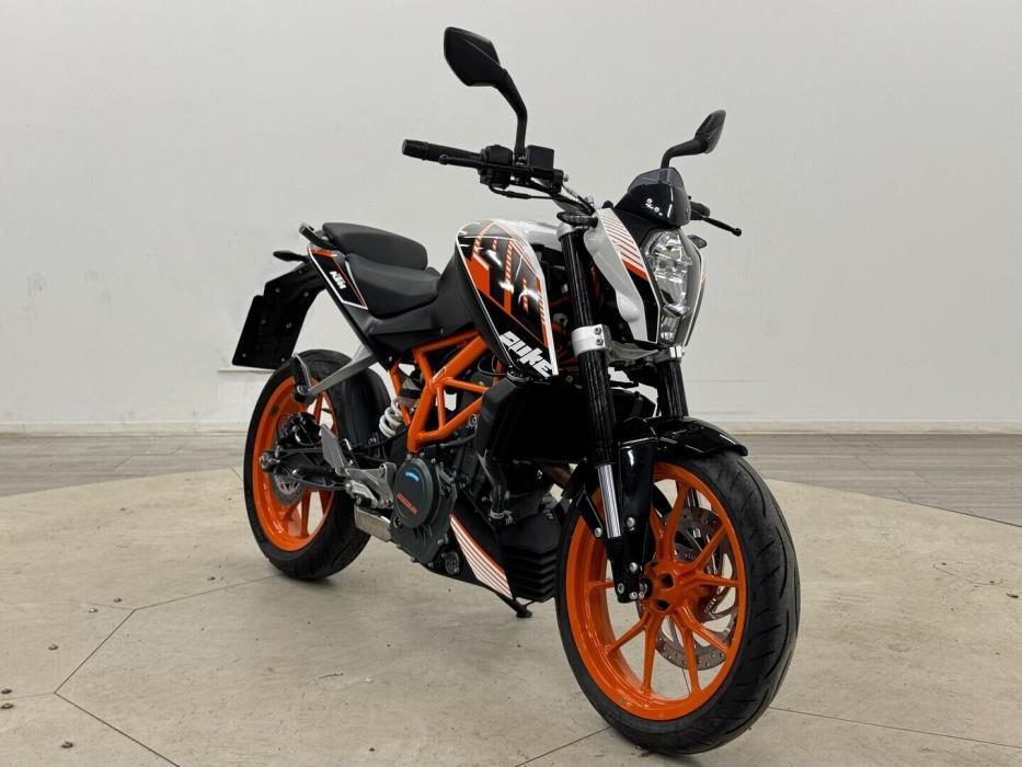 KTM 390 2017