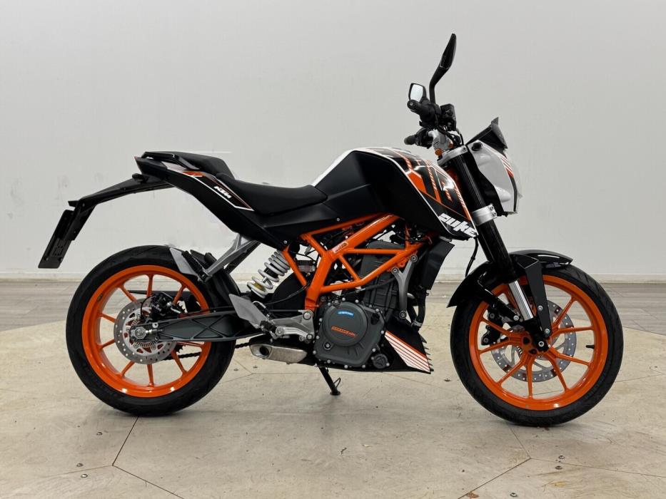 KTM 390 2017
