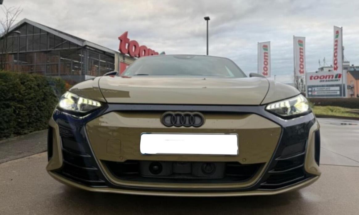 AUDI E-TRON GT RS 2022