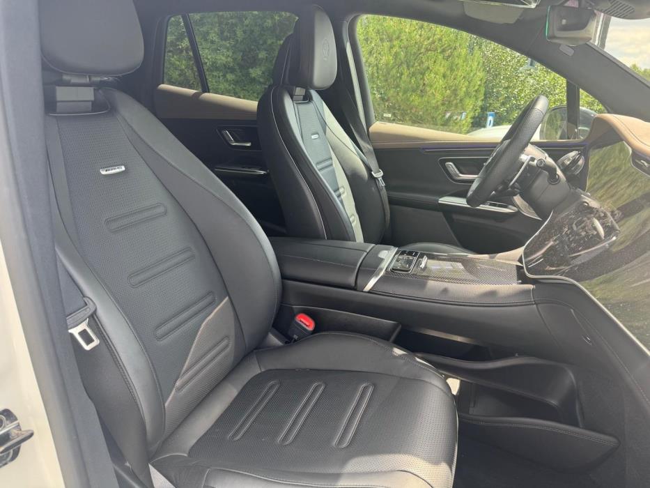 MERCEDES-BENZ EQE SUV 2024