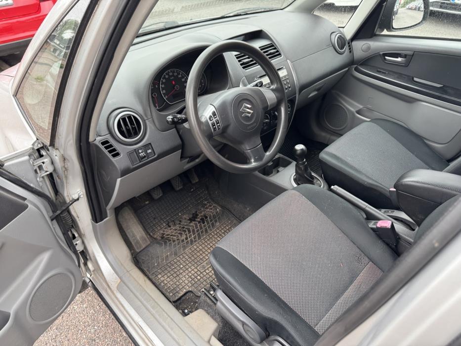 SUZUKI SX4 2006