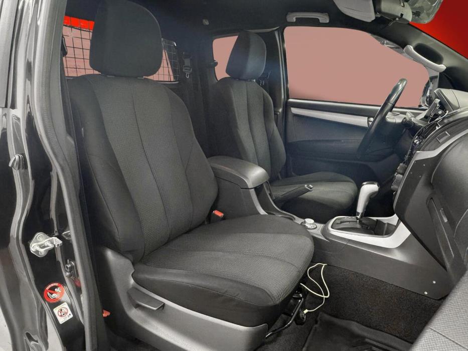 ISUZU D-Max 2014