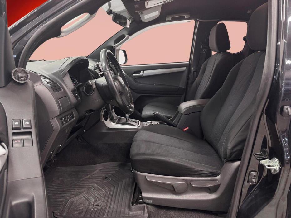 ISUZU D-Max 2014