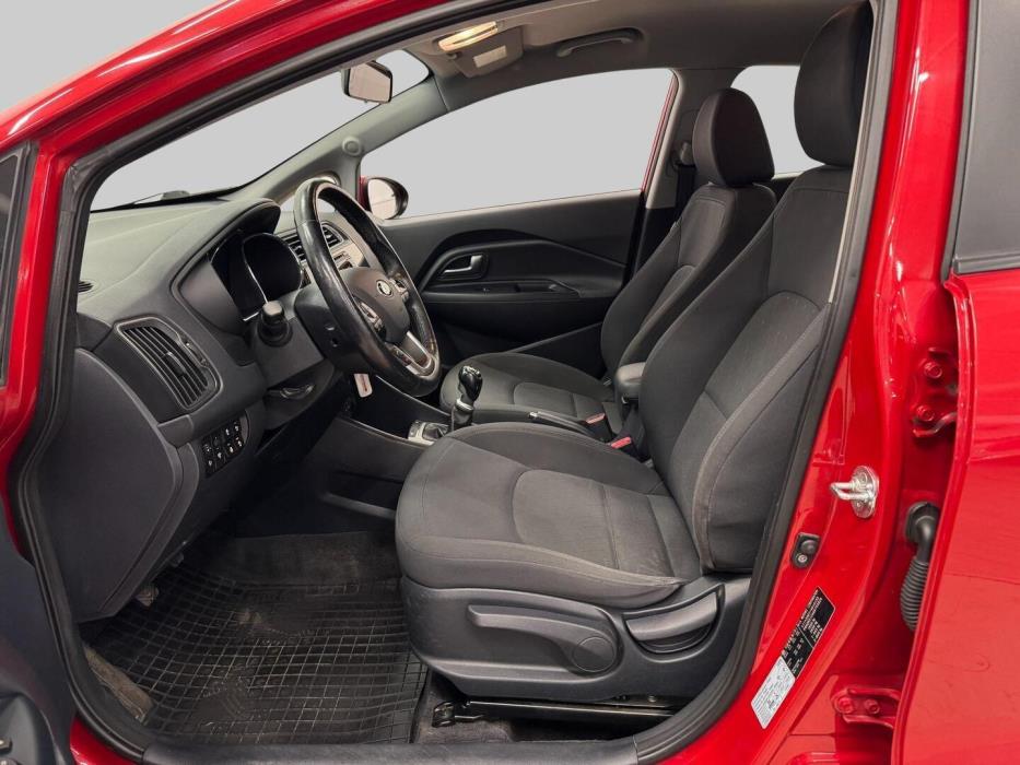 KIA Rio 2016