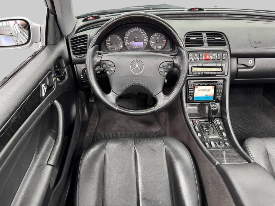 MERCEDES-BENZ CLK 2001