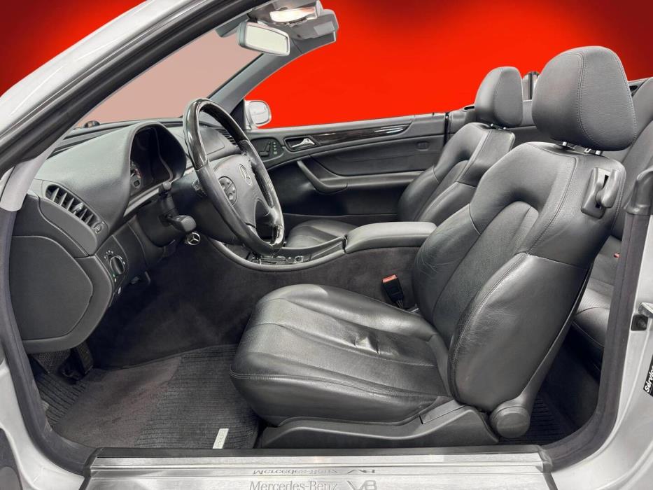 MERCEDES-BENZ CLK 2001