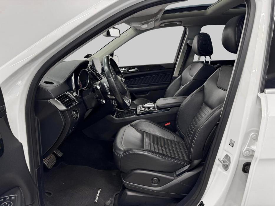 MERCEDES-BENZ GLS 2016